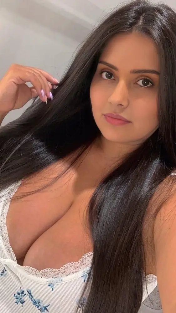 Riya Amritsar Call Girl Service